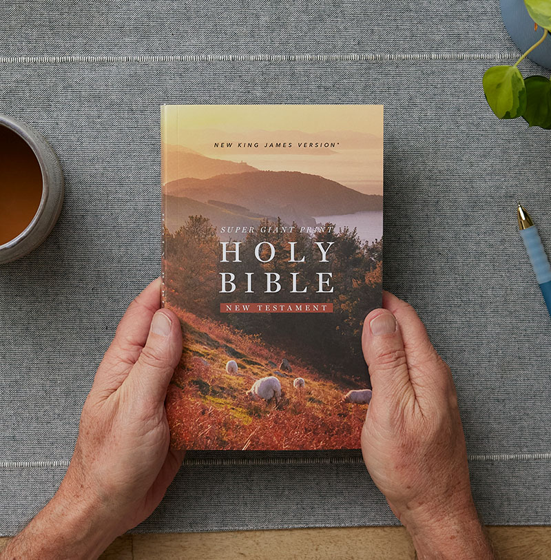 New Testaments NKJV - Thomas Nelson Bibles